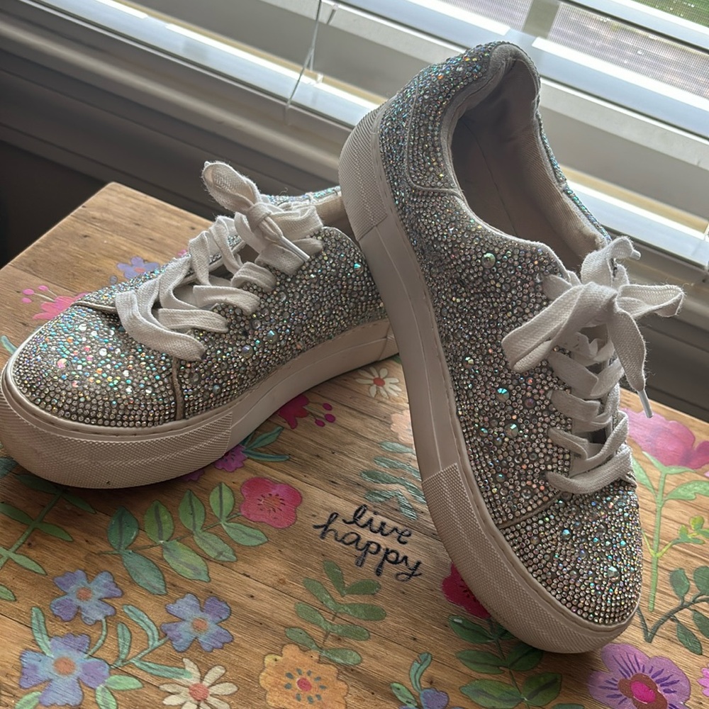 Betsey Johnson Sidny crystal bling sneakers 8M